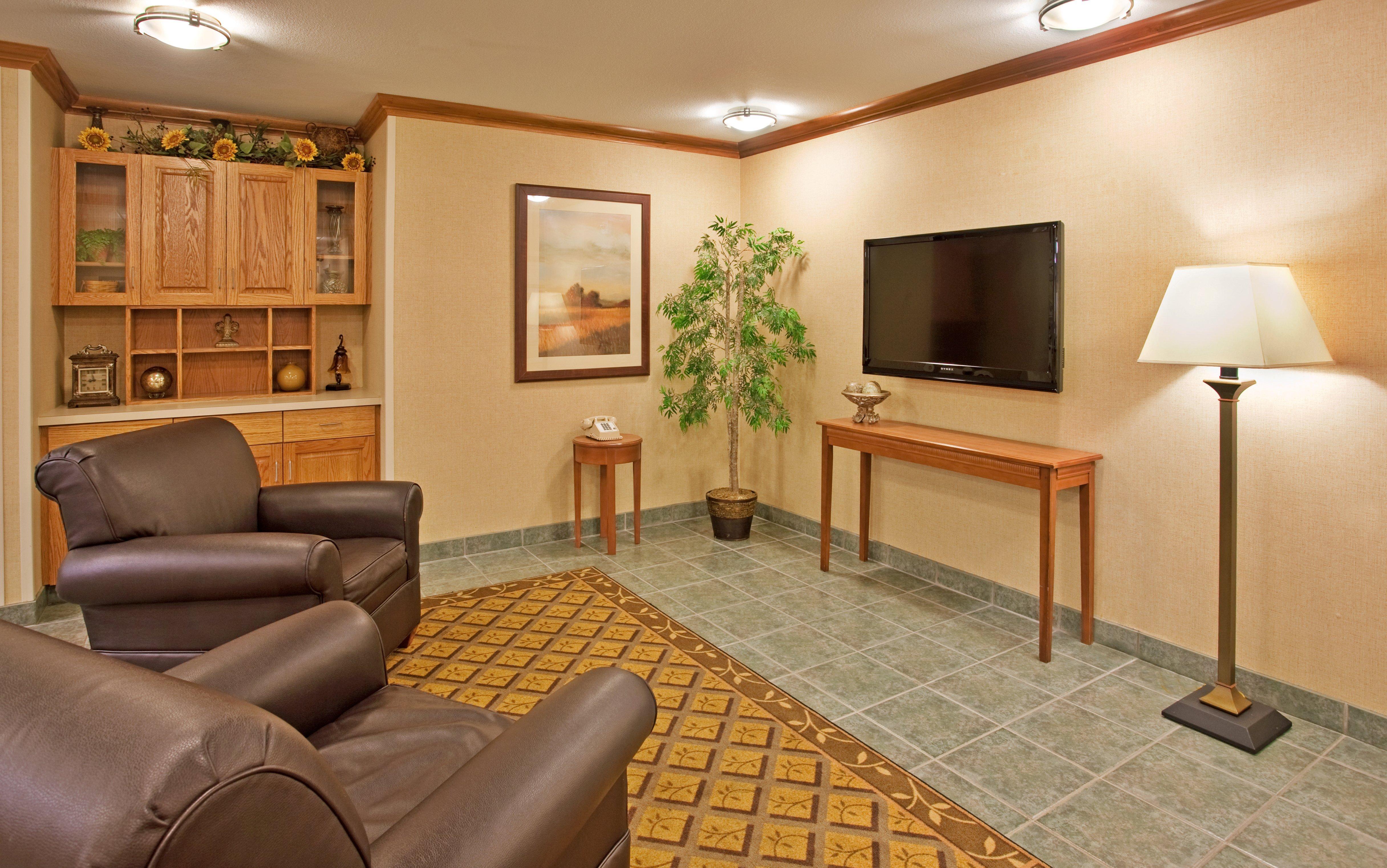 Candlewood Suites Junction City - Ft. Riley By Ihg Экстерьер фото