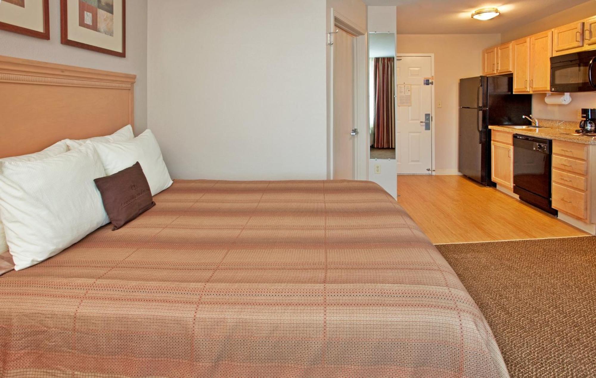 Candlewood Suites Junction City - Ft. Riley By Ihg Экстерьер фото