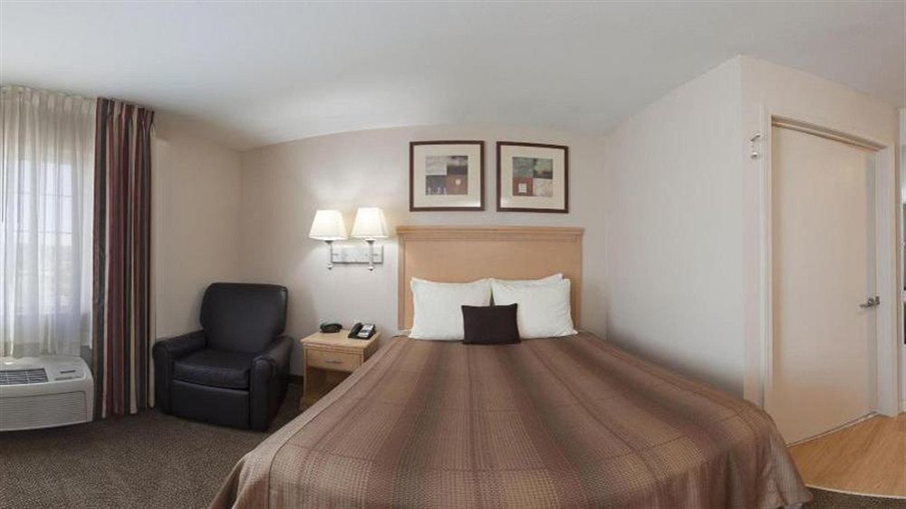 Candlewood Suites Junction City - Ft. Riley By Ihg Экстерьер фото